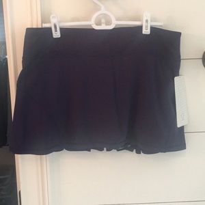 Lululemon circuit breaker ll skirt